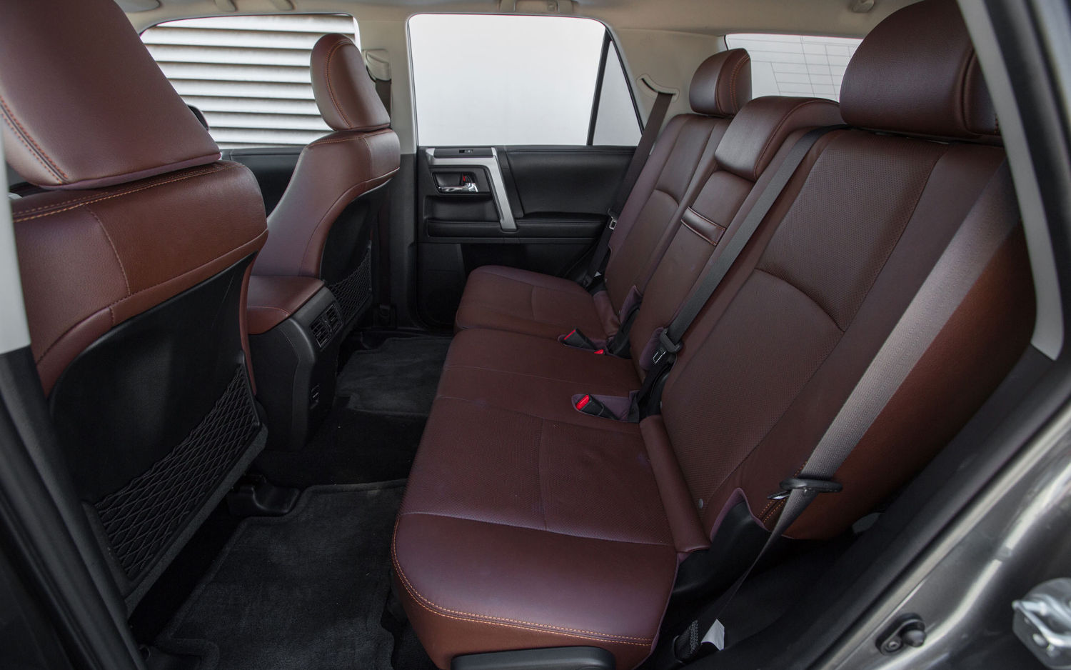 Toyota 4Runner SRS 4x4 2015 SUV Drive